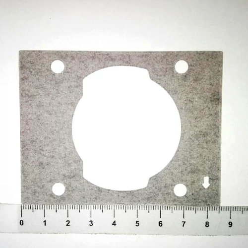 HUSQVARNA 543RS HENGERTALP TÖMÍTÉS