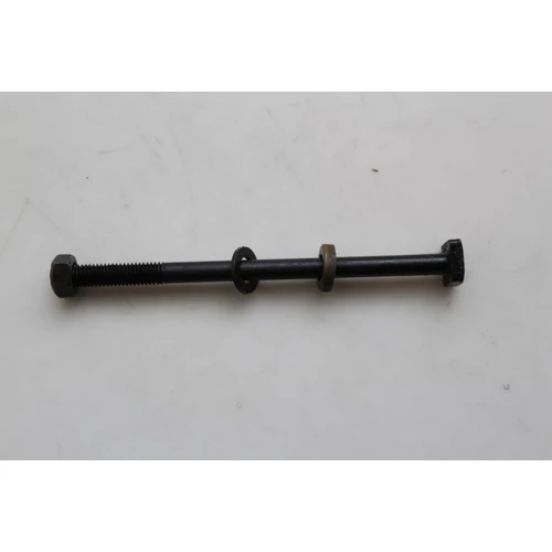 MTD GCS 38/46/50 KIPUFOGÓ TŐCSAVAR + ÖNZÁRÓS ANYA