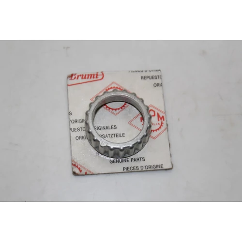 MPM-10 KARBURÁTORFEDÉL LESZORÍTÓ CSAVAR