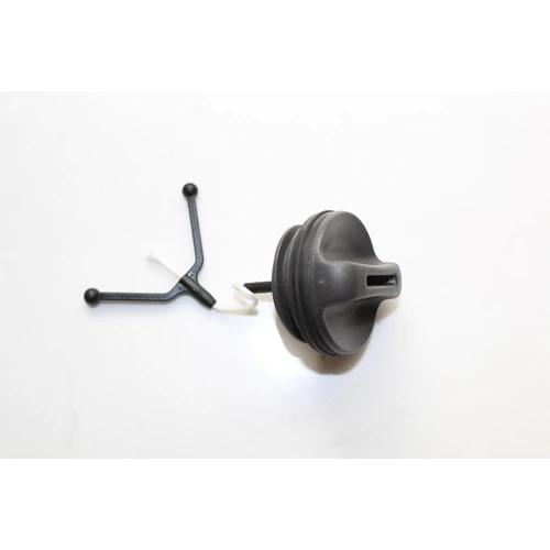 HQ-340 ÜZEMANYAGSAPKA 356,365,372,281